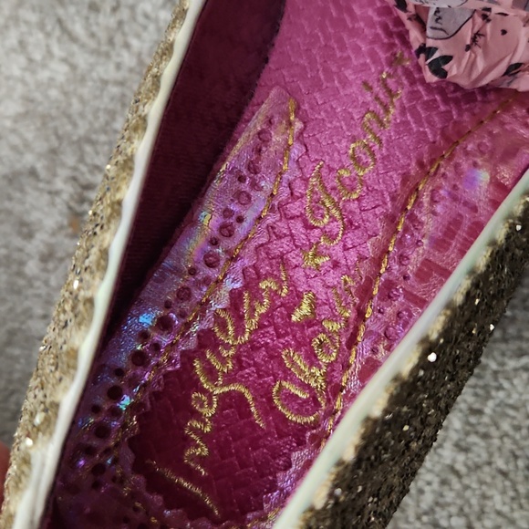 Vintage Mr. And Mrs. Heels with White Bow - Picture 3 of 9